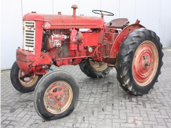 McCormick FU235D - Traktori