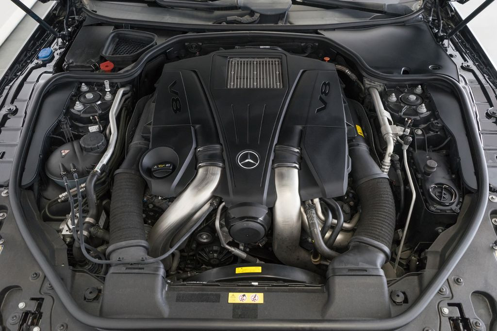 Henkilöauto Mercedes-Benz SL 500/erst 16 Tkm./AMG-Line/TÜV + Service neu!: kuva Henkilöauto Mercedes-Benz SL 500/erst 16 Tkm./AMG-Line/TÜV + Service neu!