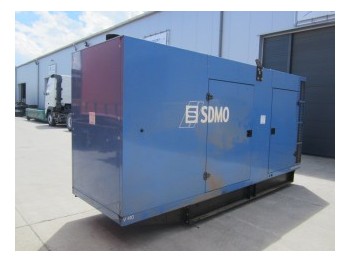 SDMO Generator - Sähkögeneraattori