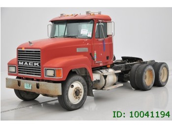 Mack CH 613 - 6X4 - On Camelback - Vetopöytäauto
