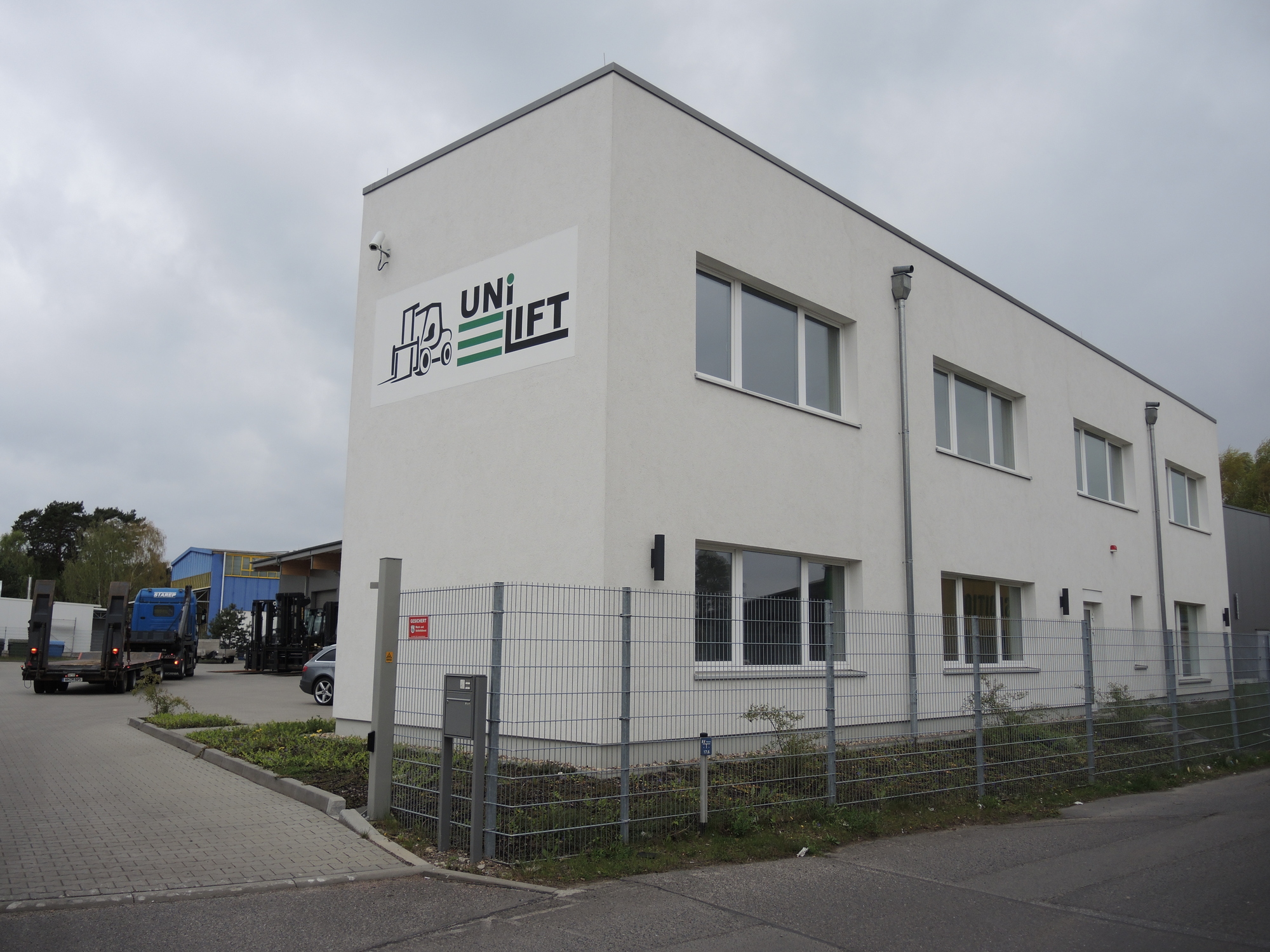 Unilift GmbH&Co.Kg undefined: kuva Unilift GmbH&Co.Kg undefined